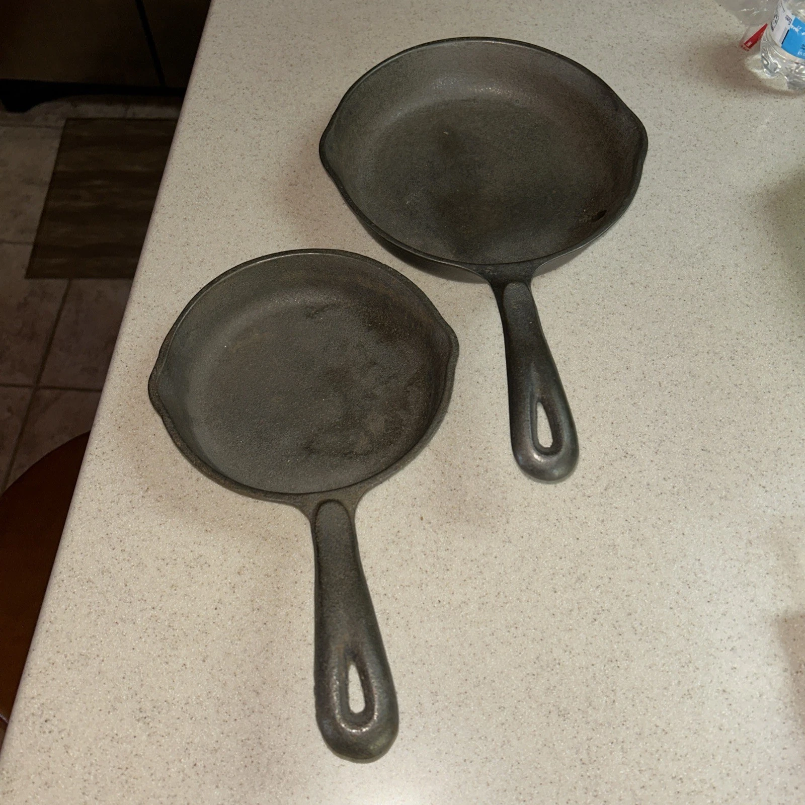 TWO Wagner’s 1891 USA Cast Iron 6-1/2” X and 8” F Skillets.