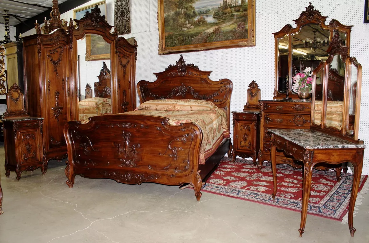 Superb Antique French Louis XV Carved Walnut 6 Piece Queen Cherub Bedroom  Set