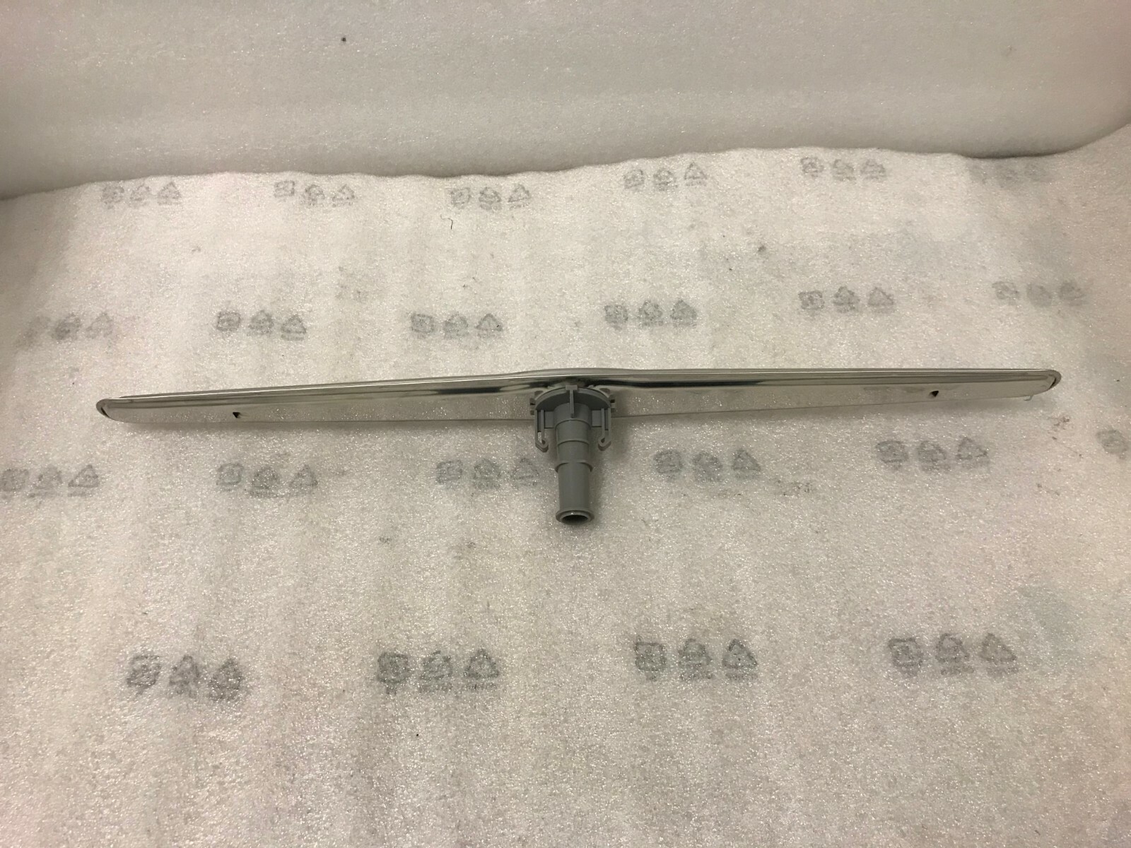 DD8201383A OEM Samsung Dishwasher Lower Spray Arm DW80M2020US eBay