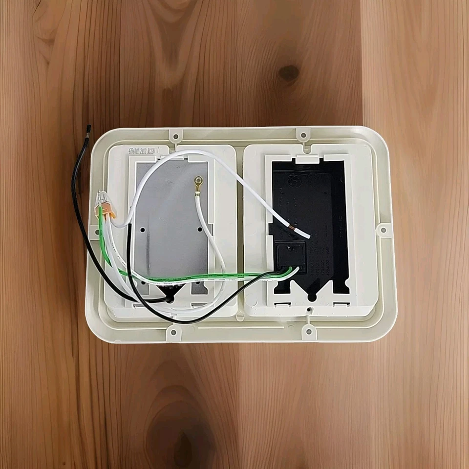 Bargman 47-84-001 LED/Reg. Luz trasera para remolque doble de montaje empotrado BU Foto 2 de 4