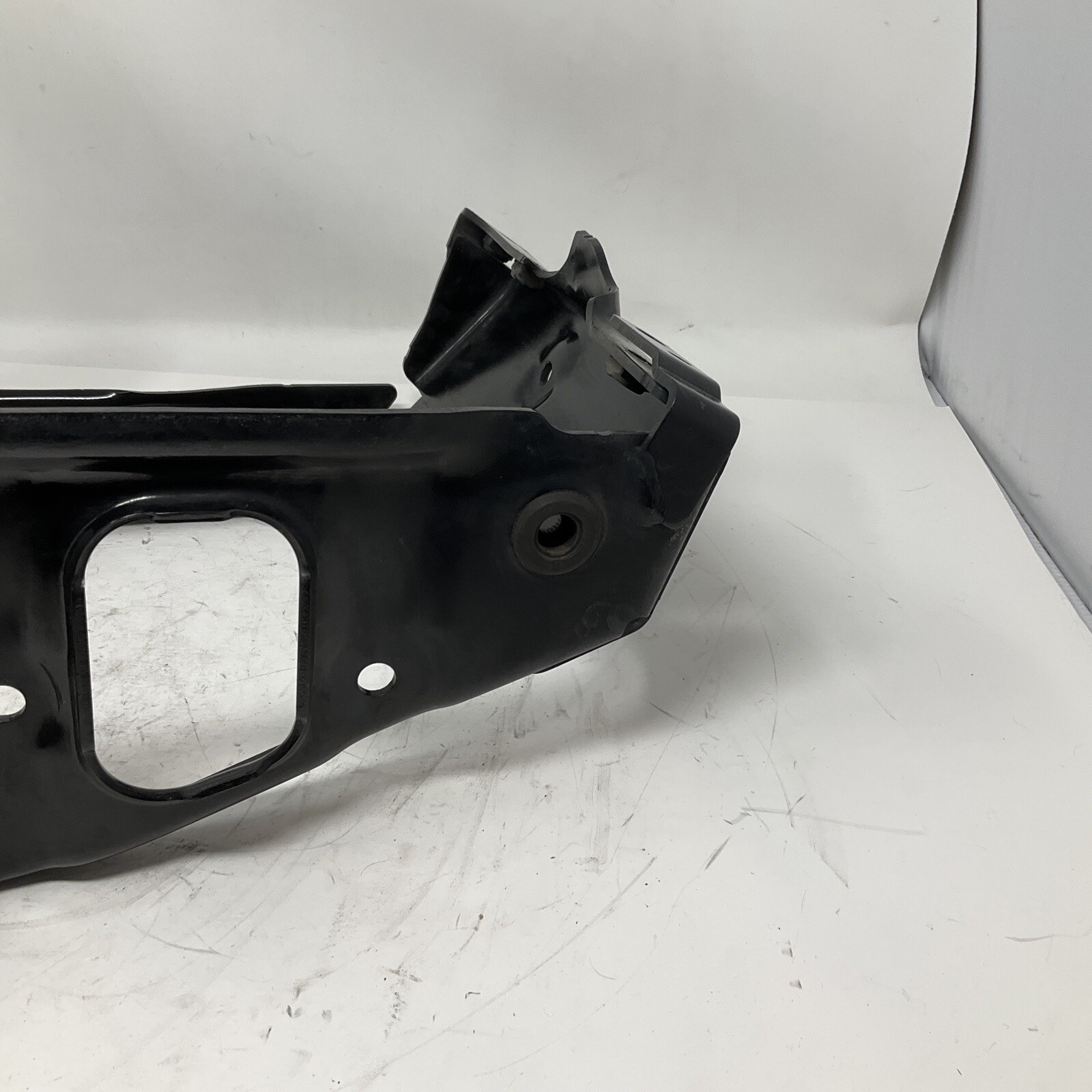 BMW G11 G12 7 Series Right Crash Reinforcement Bar 5111 7357184  