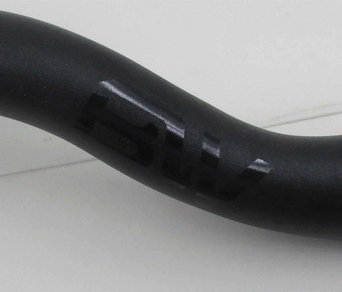 BW Riser Bike Handlebars for Mountain Road Hybrid Bikes 25.4 mm Stem