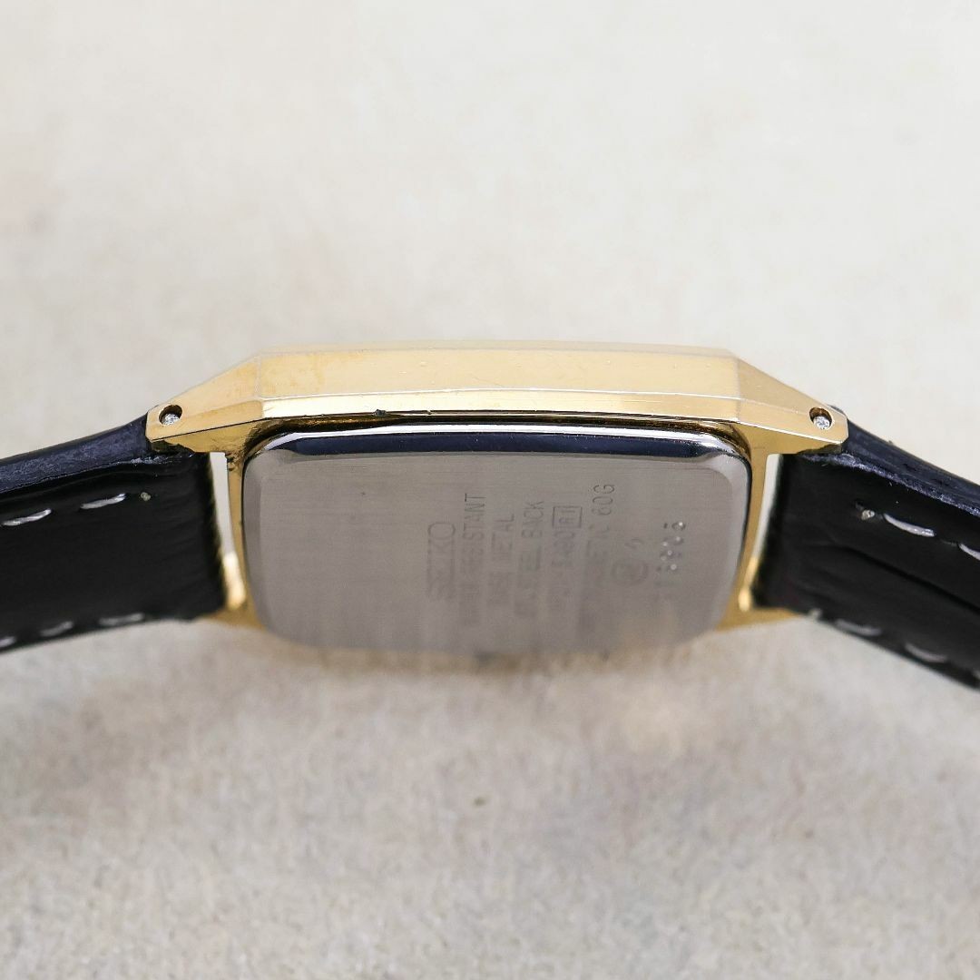Operating Seiko Watch Gold Square Leather Battery Women'S