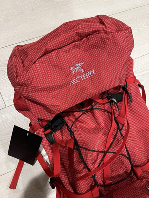 ARC'TERYX Arcteryx Alpha AR 35 Backpack Travel Hiking Climbing All