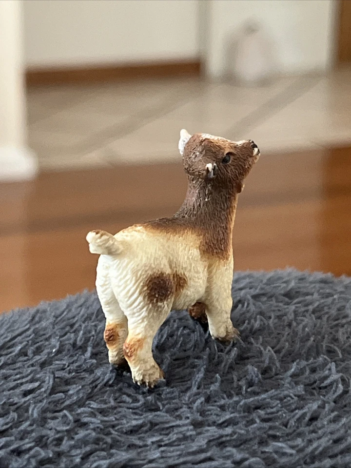 Schleich Dwarf Goat Kid 13716 - Good condition - image 2 of 4