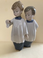 "Sold As Is"Vtg LLadro NAO Choir Boys Fine Porcelain Figurine Daisa 1988 Spain 7