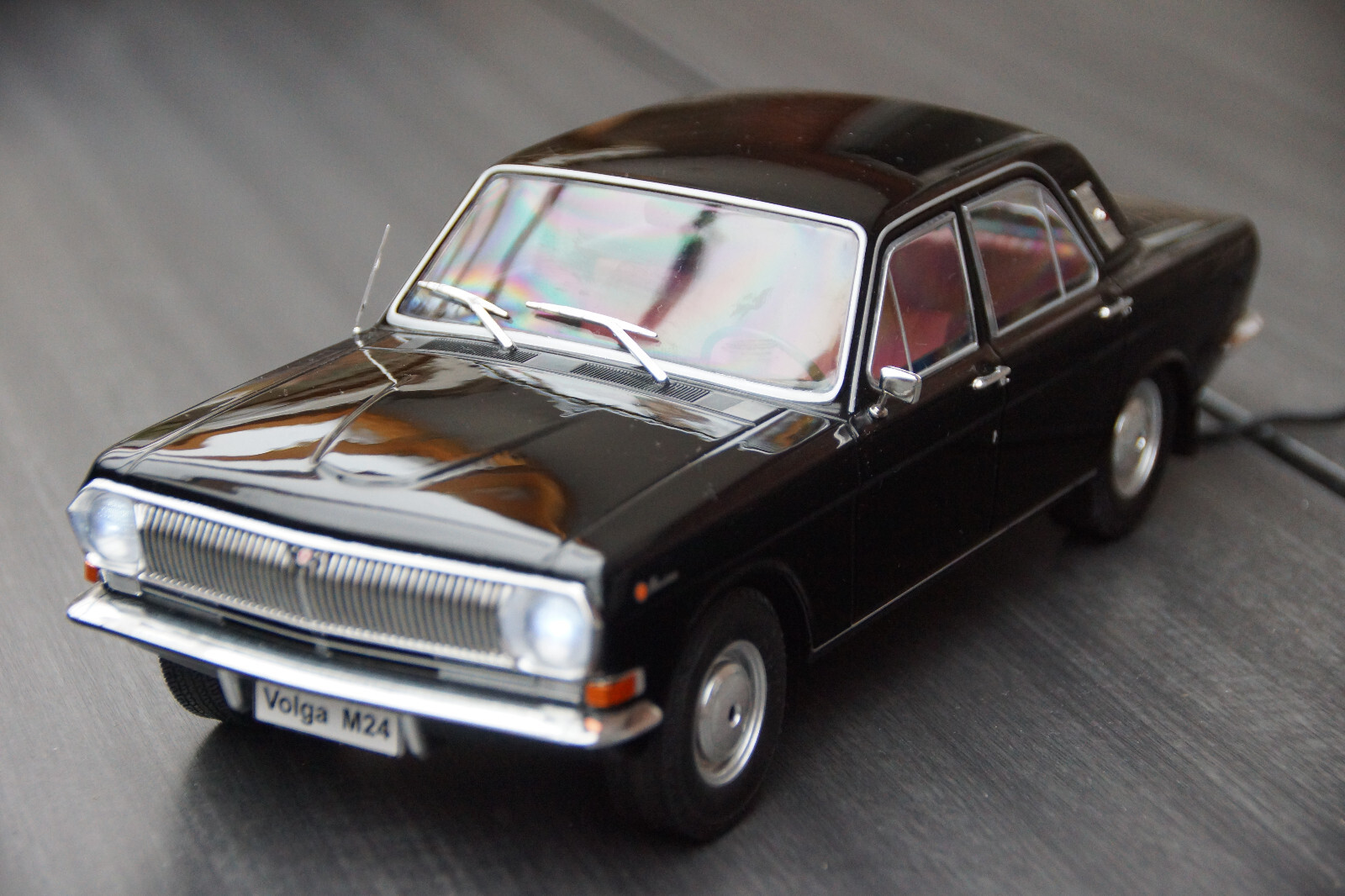 1:18 MCG Gaz Volga M24 1967 Black MCG18013