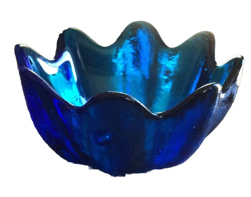 Vintage Mid-Century Blenko Heavy Cobalt Blue Glass Lotus Petal Fruit Salad Bowl - Picture 4 of 4