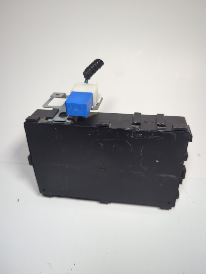 2011 2013 Nissan Juke Body Control Module Bcm 284B11KM2C eBay