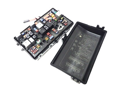 23418550 Fuse Block Box Complete Relay, Fuses, Battery Cable 2018
