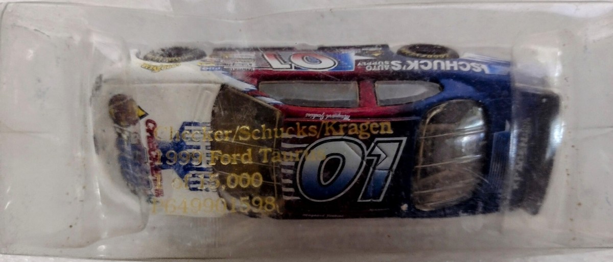 Checker Schucks Kragen 1999 Stock Car Collectible P649901598 1:64