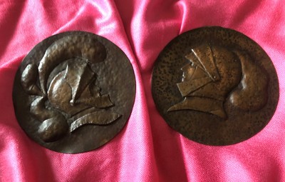 Ritter mit Helm 2 Kupferstiche Vintage Fundstück in Finnland um 1900