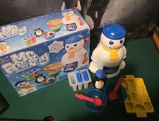 Mr Frosty Ice Crunchy Maker Retro Plastic Snowman Shaped Toy Machine