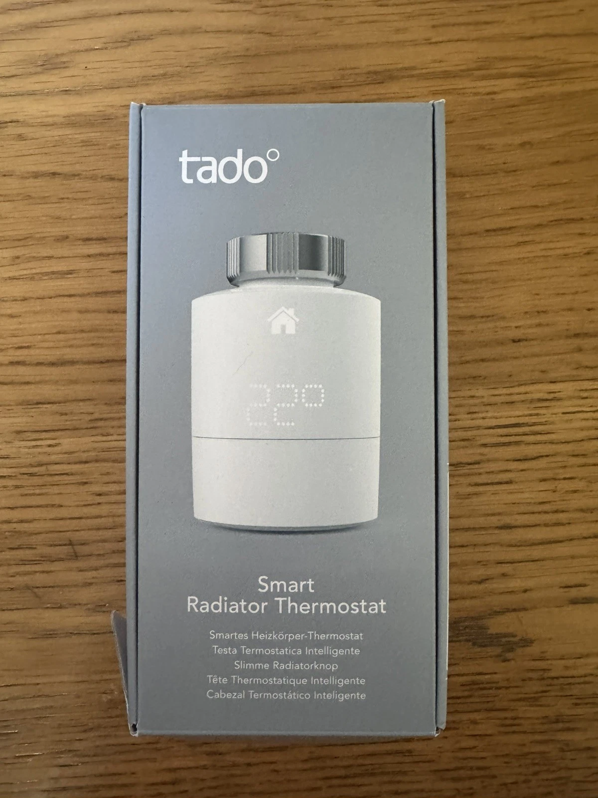 tado° Smart Radiator Thermostat — DVA01H-TA-04 — needs a clean but works fine