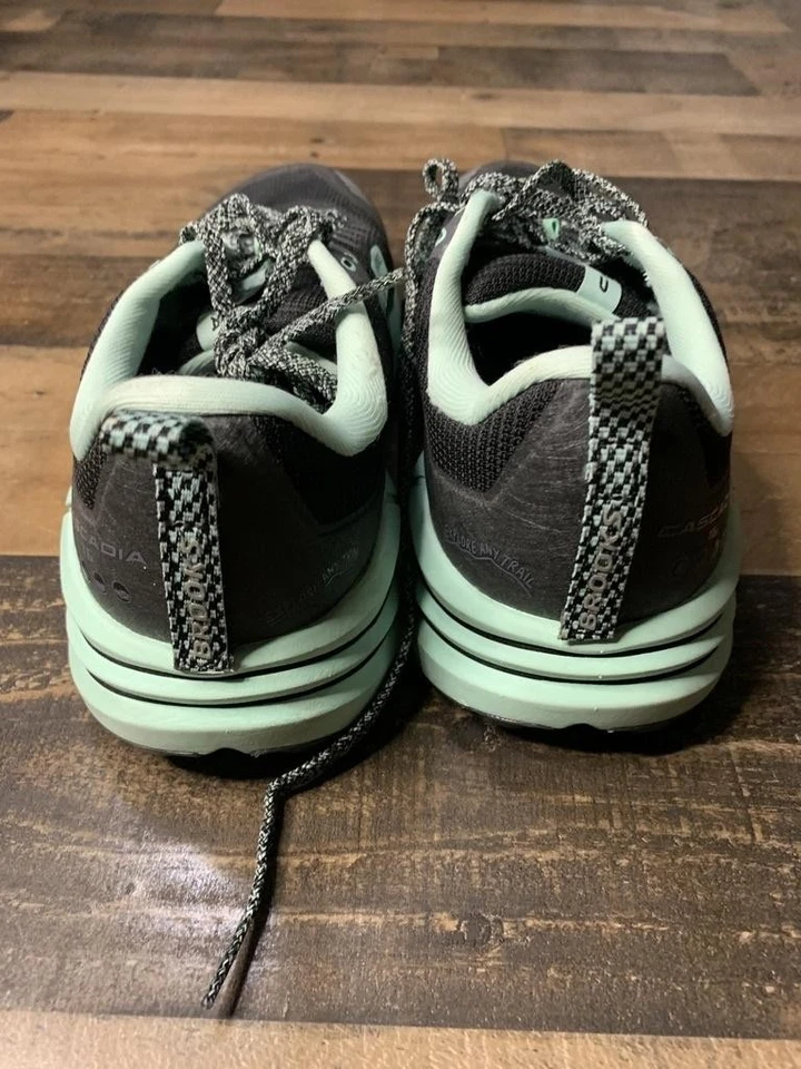 Brooks Cascadia 16 Shoes Womens Size 11 D Wide Black Mint Trail Running Lugged - Image 4 of 4