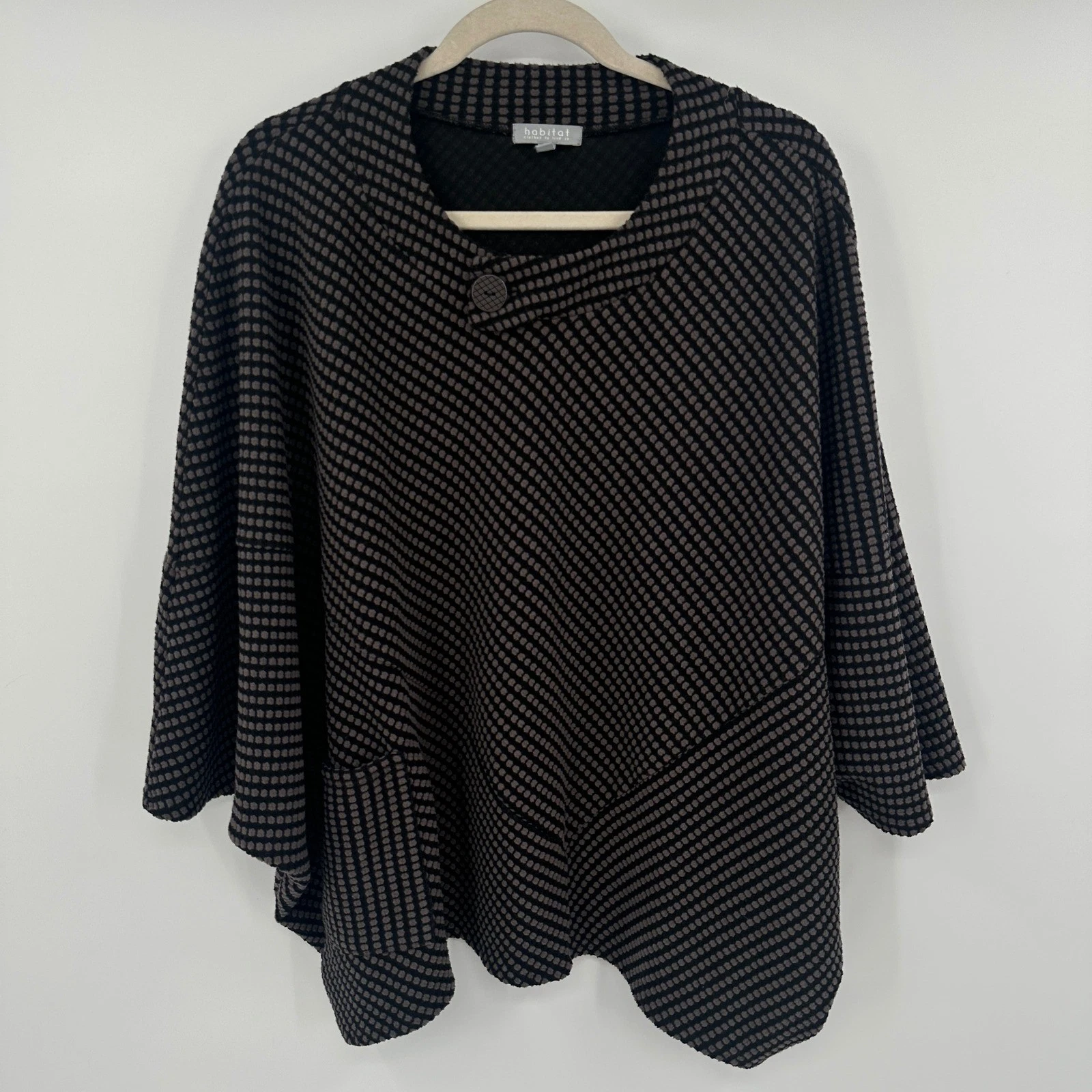 Habitat Poncho Sweater Lagenlook Large Black Brown Geometric Dot Button Neck