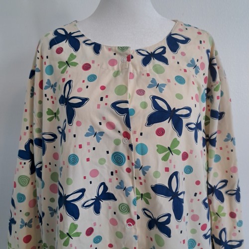0799 - 2XL Sierra Scrubs White Colorful Butterfly Long Sleeve Button Up Top - Picture 2 of 17