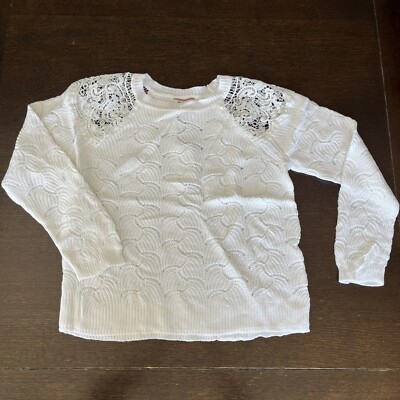 Andree by Unit Women s S/M/L  White Long Sleeve Sweater
