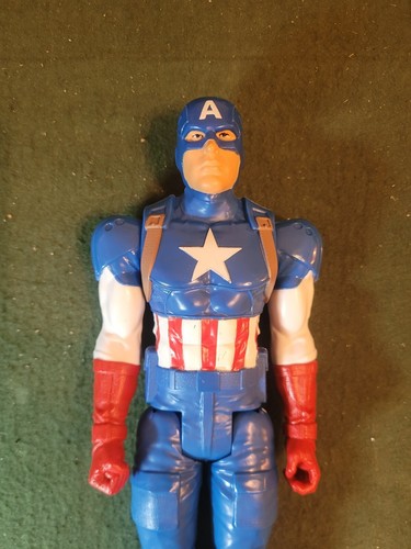 Captain America Mattel DC Comic 12" Figurine 2016 - Picture 2 of 3