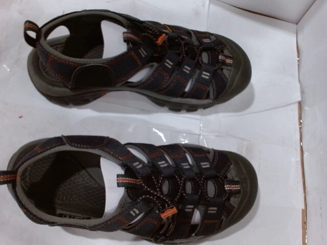 UsatiMolto Buoni_KEEN Sandali da uomo Newport H2 punta chiusa ad acqua India Ink Ru_India