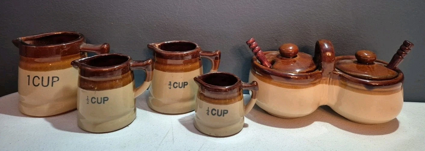 Vintage Brown Ceramic Stoneware Set of 4 Measuring Cups & Cream/Sugar Set-READ*