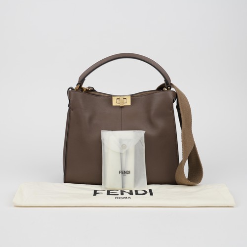 Fendi Medium Leather Peekaboo X Light Tote Shoulder Bag 159573171 [U]