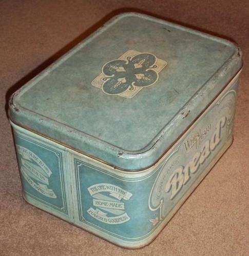 VINTAGE WHEAT HEART BRAND OVEN-BAKED ENRICHED BREAD TIN STORAGE CANISTER, 1977 - Picture 2 of 9