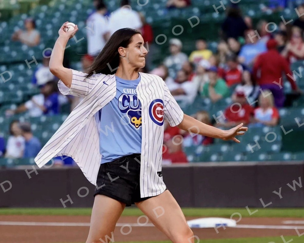 Caitlin Clark 8x10 Photo WM