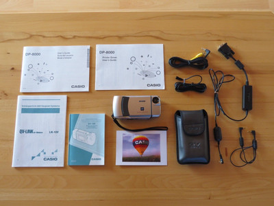 CASIO -  LCD Digital Camera - QV 100