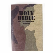 Authentic US Army Holy Bible NIV Military Edition 9925-01-353-8785 Woodland