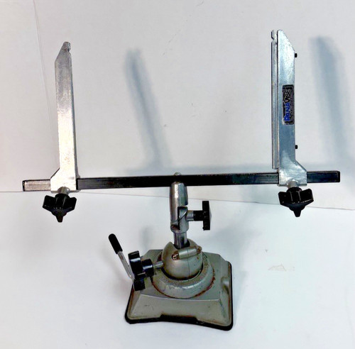 PANAVISE 305 Work Bench Solder Station Circuit Computer Board Adj. Holder