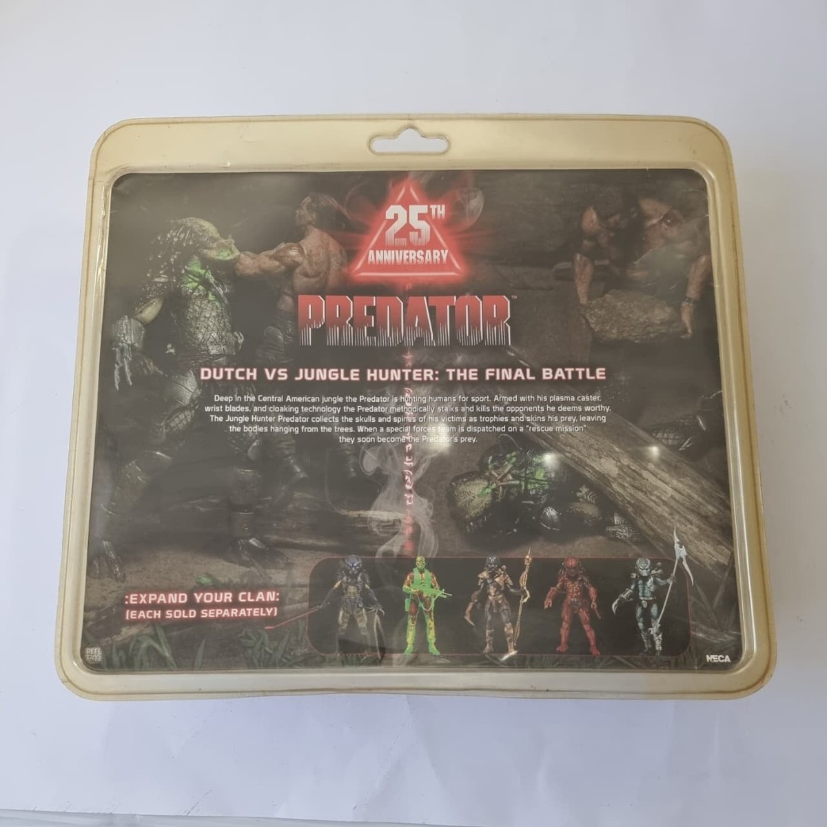 Dutch Vs Jungle Hunter Figure Predator Final Battle NECA Toys R US