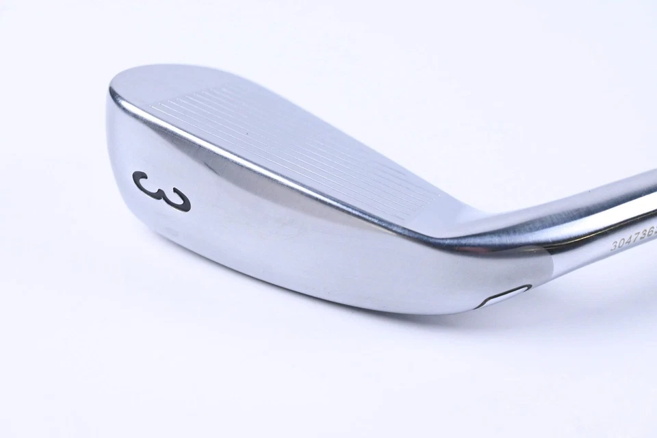 Titleist U510 #3 Iron / 20 Degree / Stiff Flex Hzrdus Smoke Black 80 Shaft - Image 3 of 4