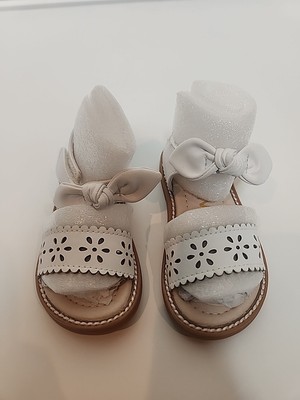 Ginfive White Flower Sandals Toddler Girls Size 7 New