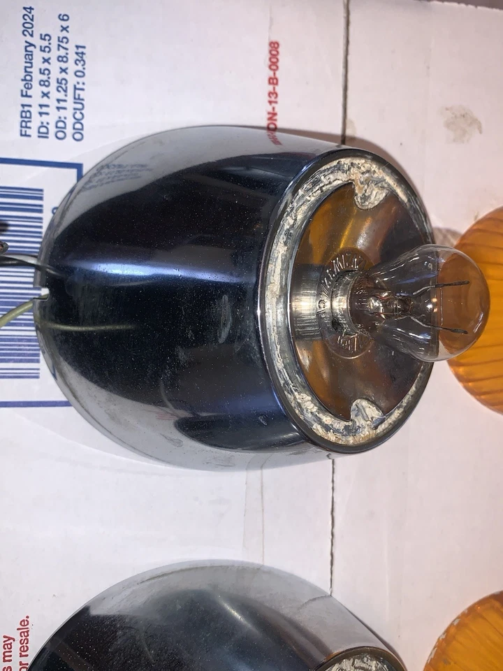 Par de luces intermitentes delanteras VW Karmann Ghia 1964 1967 usadas OEM Foto 3 de 4