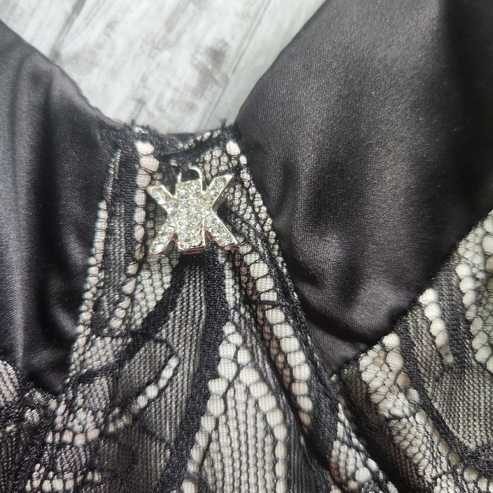 Kardashian Colección Intimates Mujer Sujetador Negro Encaje Corsé Corto Sujetador Talla 38D Foto 3 de 4