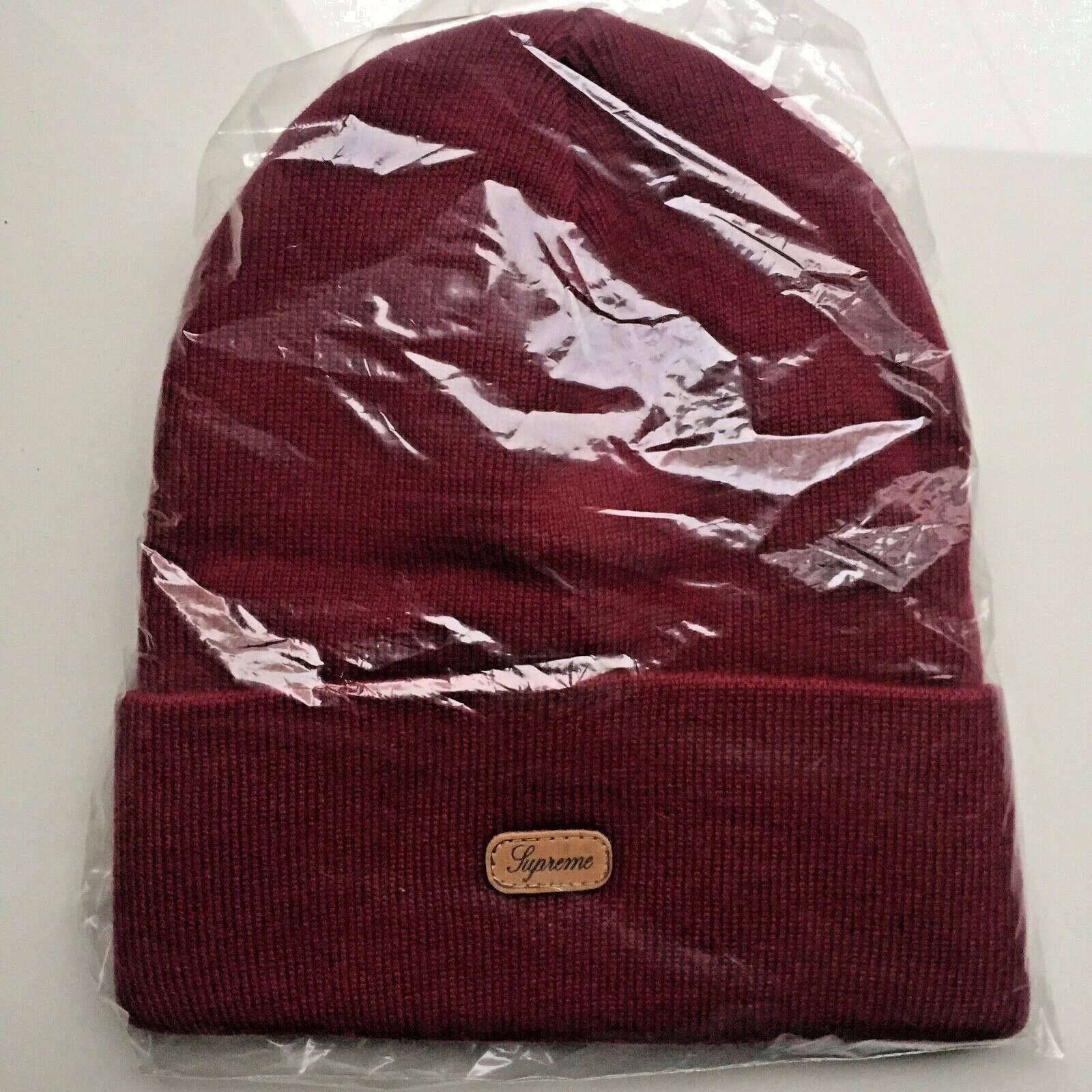 Bonnet écusson cuir vintage Supreme FW13 PIERRE DE SANG