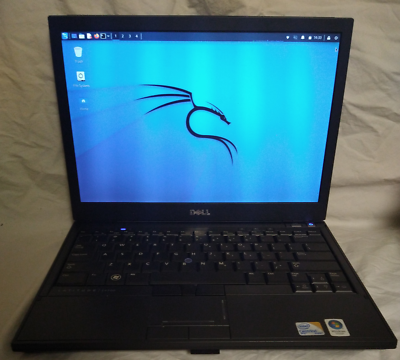 Ka|i Dell Latitude E4300 13.3 Laptop 2.4GHz / 4GB / 40GB SSD