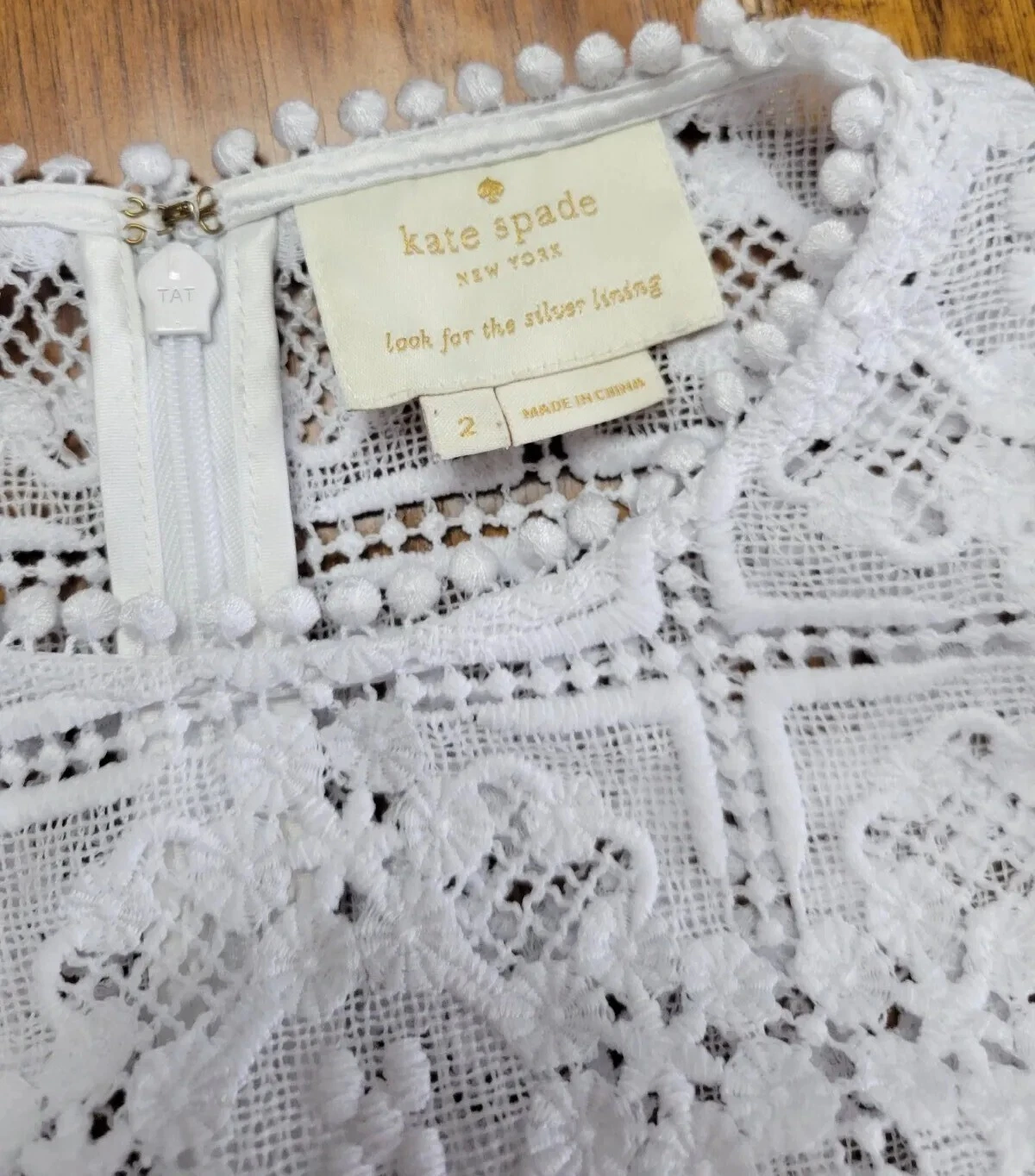 Abito bianco Kate Spade in pizzo sovrapposto orlo flounce taglia 2