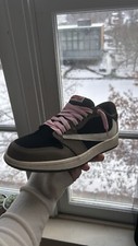 Size 7 - Jordan 1 x Travis Scott Low Mocha