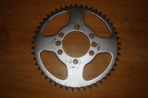 Kit Chaîne Moto 428 Pour Yamaha 125 DT LC 1982-1983 - Pignon 15, Couronne 49, Par Mister Parts