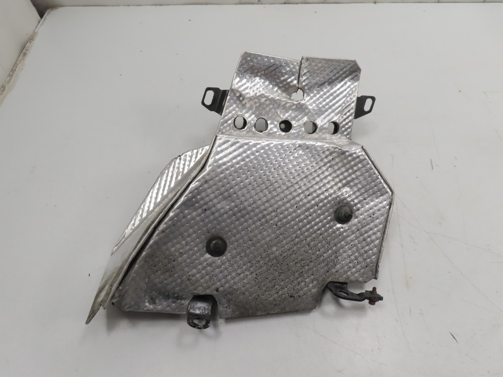 Lamborghini Gallardo 2006 Left Taillight bracket