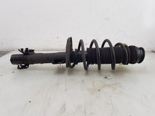 STOßDÄMPFER RECHTS VORNE Skoda Fabia III (NJ3) 2016 6C0413031AN
