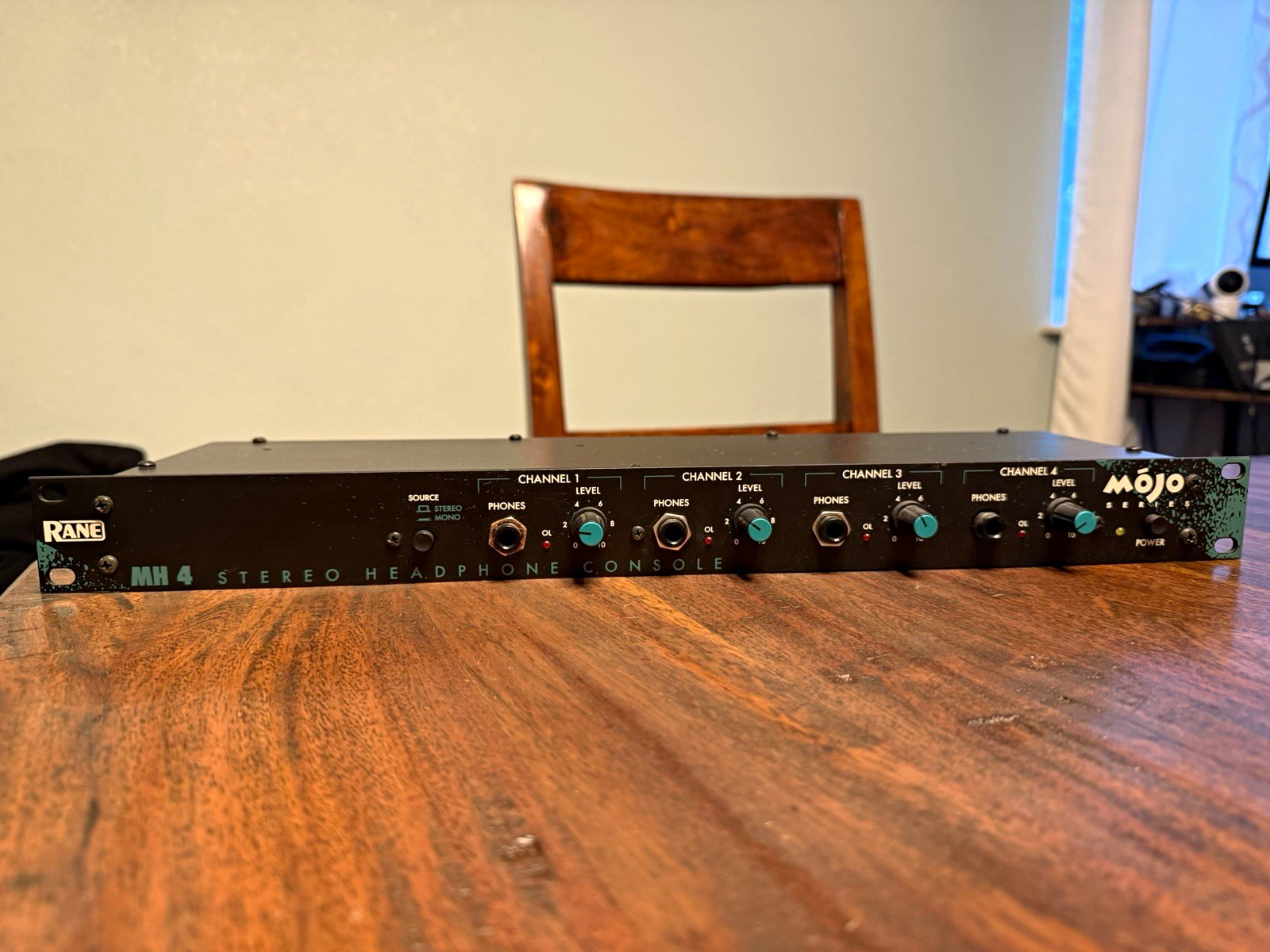 Rane MH 4 Stereo 4-Channel Rack Mountable Headphone Amplifier, Black