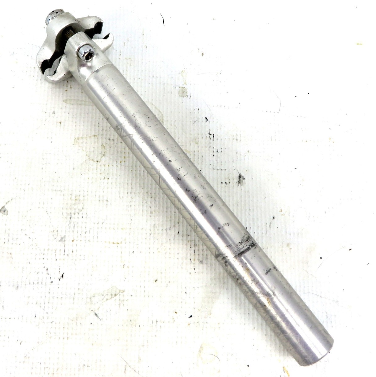 Suntour Superbe Pro 27.2 NJS シートポスト