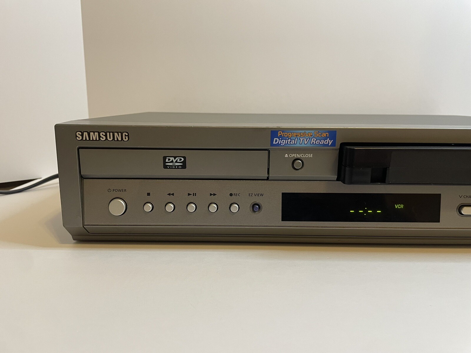 Samsung Progressive Scan DVDV3500 DVD/VHS Combo, Working eBay