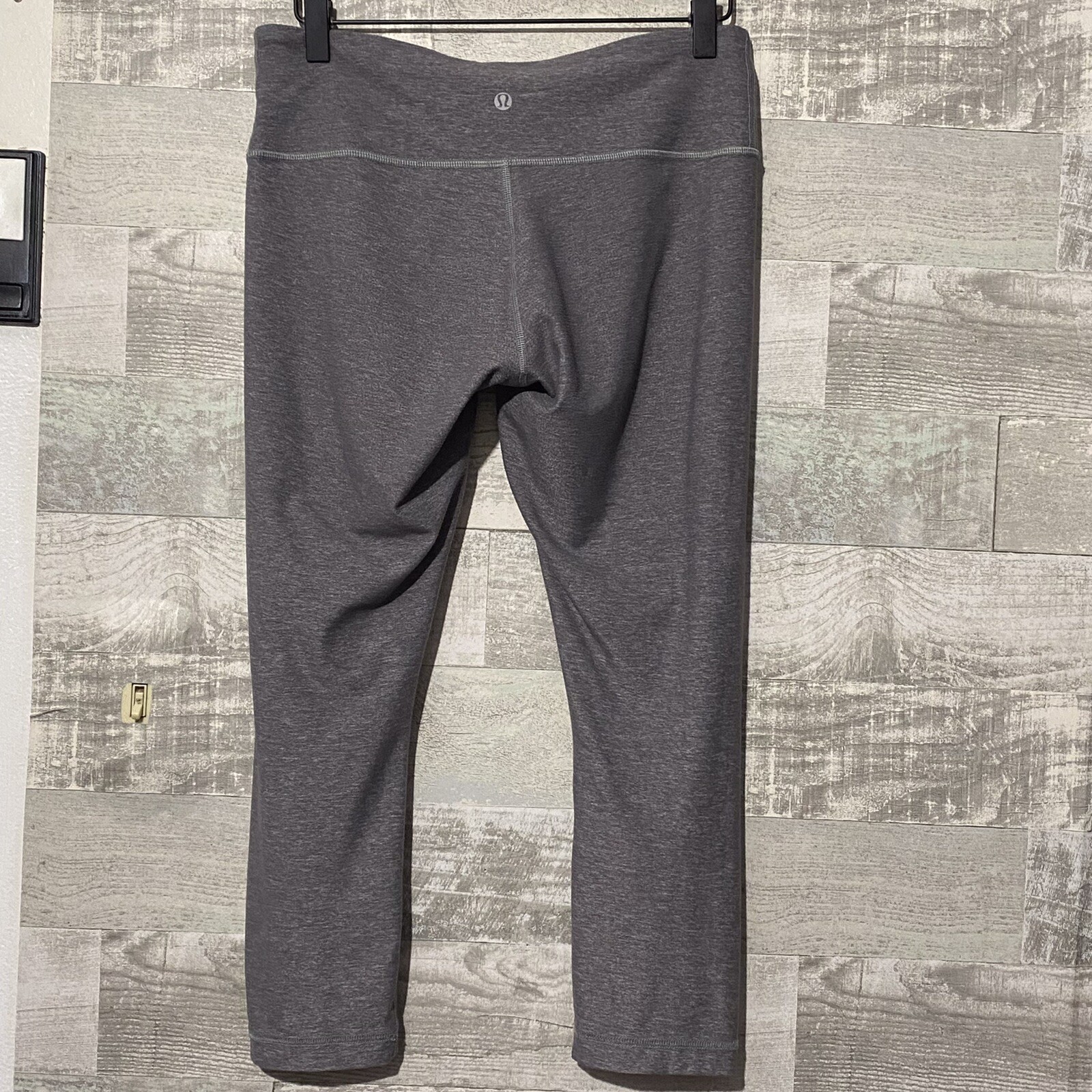 Lululemon Wunder Under Solid Gray Athletic CROP L… - image 1
