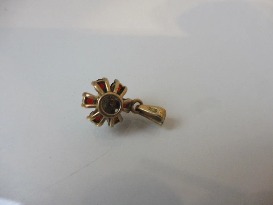 Belle, Vecchie Catene - Pendenti, 835 Argento Con Perla E 6 Granati - Immagine 3 di 4