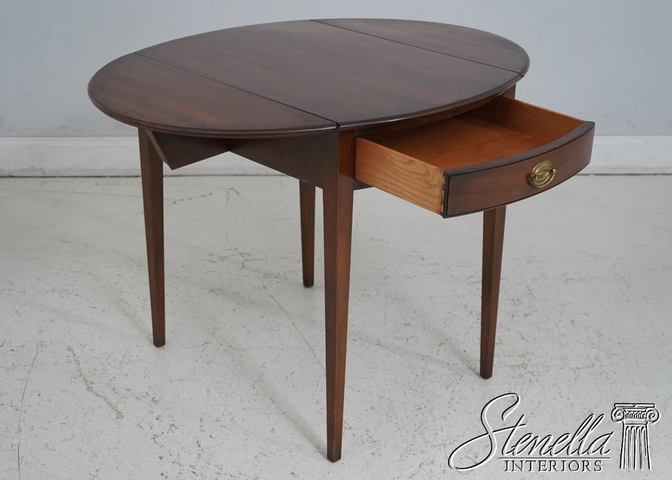 F66068: Mesa KITTINGER Colonial Williamsburg Caoba Pembroke Foto 4 de 4