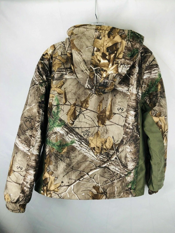 RealTree Xtra NWOT Youth Camouflage Soft Shell Jacket with Hood Size 18 - Image 2 of 4